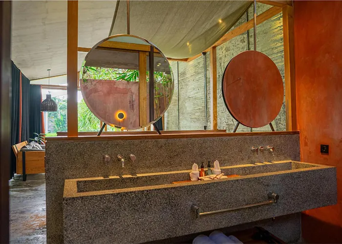 One Bedroom Nomad Pool *
