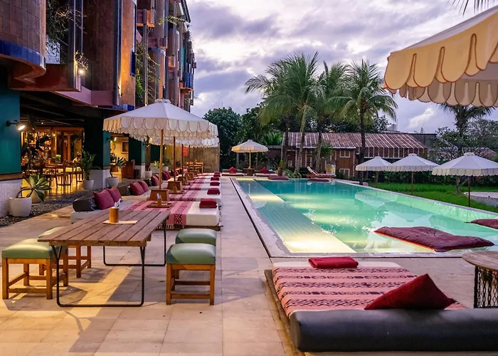 One Bedroom Nomad Pool *
